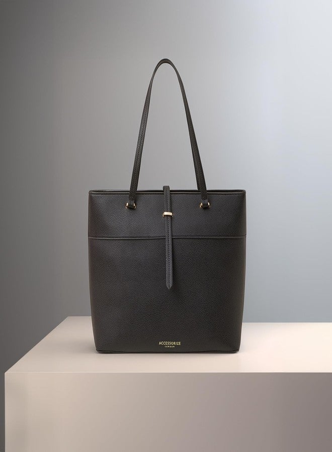 أكسيسورايز حقيبة يد كبيرة سوداء من الجلد الصناعي من أكسسورايز لندن | حقيبة نسائية | حقائب يد أنيقة للنساء - Image 3